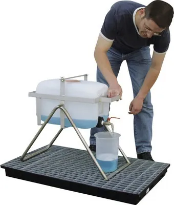 Produktbild von Abfüllbock Edelstahl CEMO für 30 L Kanister