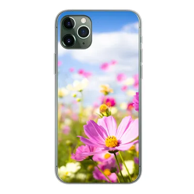 Produktbild von MuchoWow® Handyhülle Schutzhülle Hülle für iPhone 11 Pro Max Blumen - Wiese - Lila - Gras - Weiß - Wolken - Blau Silikon Softcase Handy Hülle - Schutz
