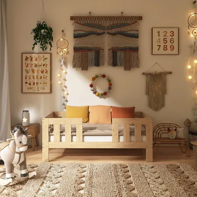Produktbild von Kinderbett mit hochem Rausfallschutz, 70x140 cm