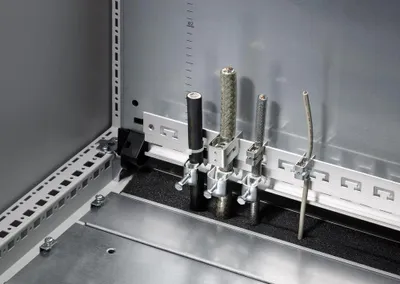 Immagine prodotto di Rittal Schiene für EMV-Schirmbügel und Zugentlastung, Breit