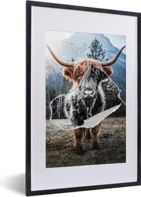 Produktbild von MuchoWow® Gerahmtes Poster Scottish Highlander - Schwarz - Weiß 40x60 cm - Poster mit Schwarzem Bilderrahmen Wandposter Rahmen Foto Bilder - Poster in Rahmen