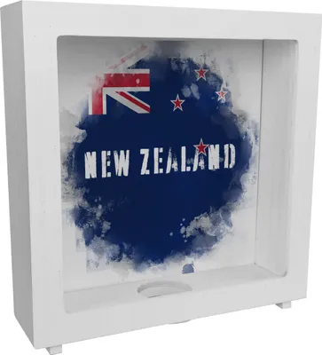 Produktbild von Rahmen Spardose aus Holz mit Neuseeland-Flagge im Used Look - Sparschwein für