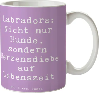 Produktbild von Mr. & Mrs. Panda Tasse Spruch Labrador Herzensdiebe - Lavendeltraum - Geschenk, Becher, Kaffeebecher, Hunderassen Charakter, Eigenschaften, schöne, liebevoller Hund