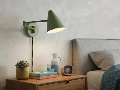 Produktbild von Retro LED Innen Wandleuchte Grün mit Stecker, Schalter, Schwenkarm und Kabel