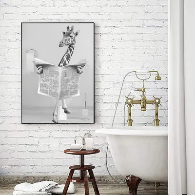 Productafbeelding van Canvasprint van een Schotse Hooglandrunder in een badkuip, 70x100 cm, zonder lijst