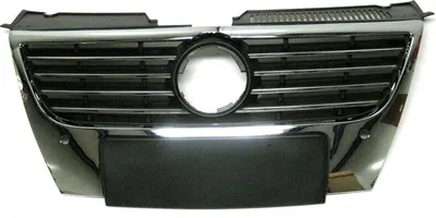 Zdjęcie produktu dla Chromowana osłona chłodnicy + amerykański uchwyt tablicy rejestracyjnej do VW Passat 3C B6 z lat 2005-2010
