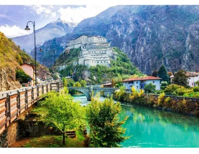 Productafbeelding van Bluebird Puzzel: Fort van Bard, Italië - 500 stukjes