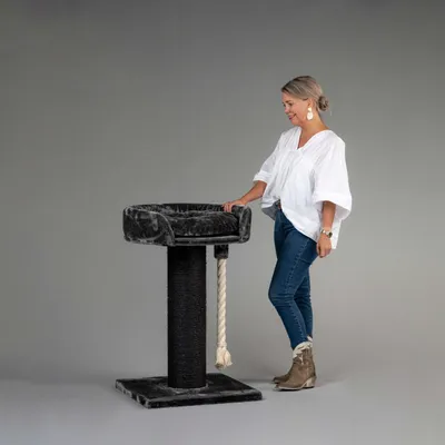 Obrázek produktu pro RHRQuality Škrabadlo pro velké kočky – Chartreux – výška 80 cm – s extra silným sisalovým sloupem o průměru 20 cm – lehátko o průměru ⌀60 cm – Blackline tmavě šedá