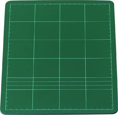 Produktbild von Schneidematte 450x300mm grün Packung mit 12 Stück