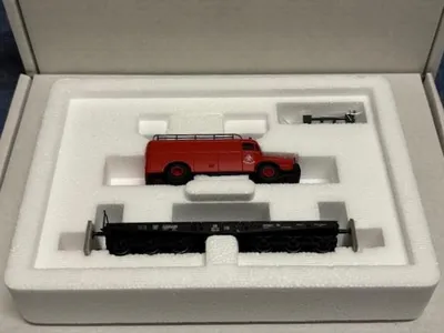 Produktbild von MÄRKLIN H0 Schwerlastwagen + Feuerwehr Gerätewagen 48755