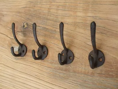 Produktbild von Haken-Set (4 Stück) Doppelhaken, Gusseisen, Wandhaken, Landhausstil