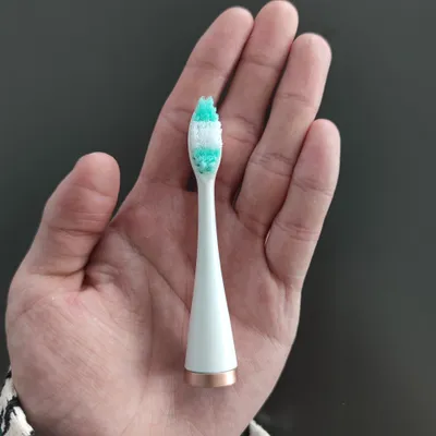 Produktbild von INF Manipulationsgeschützte Etiketten für elektrische Zahnbürstenköpfe (3er-Pack)