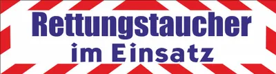Produktbild von INDIGOS UG - Magnetschild "Rettungstaucher im Einsatz" mit Rahmen 30 x 8 cm - Magnetfolie für Auto / LKW / Truck / Baustelle / Firma