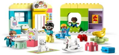 Image de LEGO 10992 DUPLO Le plaisir de jouer à la crèche, jouet éducatif pour les jeunes enfants de 2 ans et plus, set de briques et 4 figurines, y compris l'institutrice de maternelle