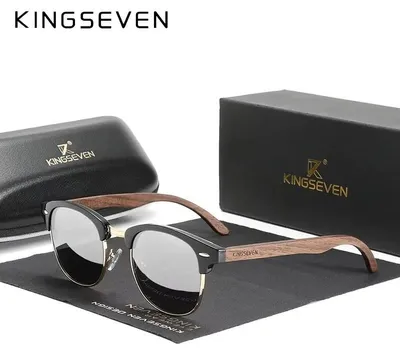 Produktbild von Runde Sonnenbrille aus Holz mit gepolarisierten UV400 Linsen