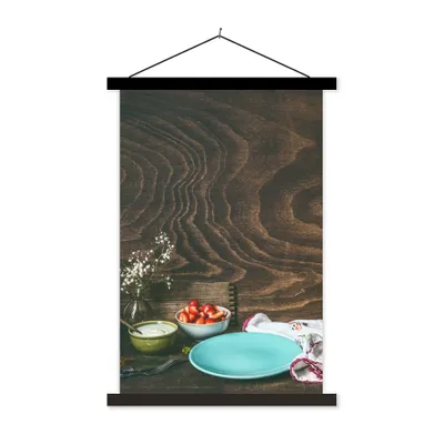 Produktbild von MuchoWow® Textilposter Rustikal - Obst - Küchenutensilien - Erdbeere 40x60 cm mit schwarzem Rahmen - Wanddekorationen