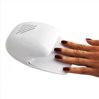 Produktbild von UNIQ Nageltrockner Handlicher Mini Nagellacktrockner mit Luftstrom