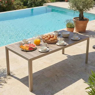 Produktbild von Gartentisch aus Aluminium und Keramik in Holzoptik 206 cm in Creme - Oviala Tivoli