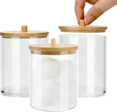 Produktbild von Set von 3 transparenten Acryl-Kottonstaubhaltern mit Bambusdeckel - dreifacher Wattepad-Dispenser und Ohrstäbchenhalter zur Aufbewahrung von Kosmetik.