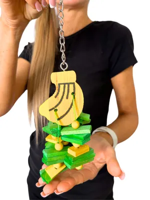 Produktbild von Mini Banana - Ein Spielzeug für alle Papageien