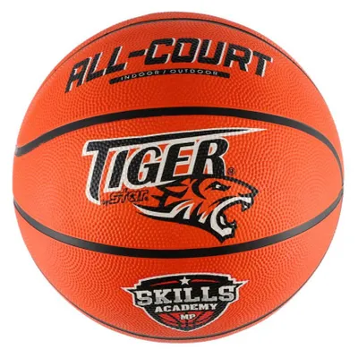 Image de Balle de basket gonflée, 31 cm, dans un filet