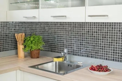 Produktbild von Mosaik Rückwand Glasmosaik schwarz Struktur MOS63-CM-4BL12_f