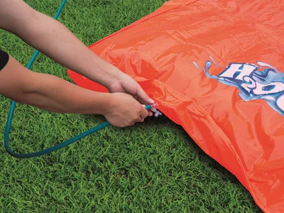 Image de Toboggan aquatique pour deux personnes avec fontaine 549 cm Bestway 52255