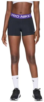 Produktbild von Sport Shorts Nike CZ9857-031 für Damen