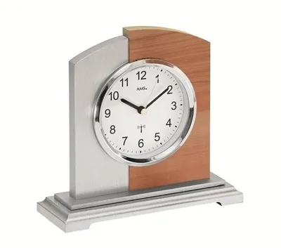 Produktbild von AMS 5146 Tischuhr Funk Funktischuhr analog modern silbern mit Kernbuche Optik