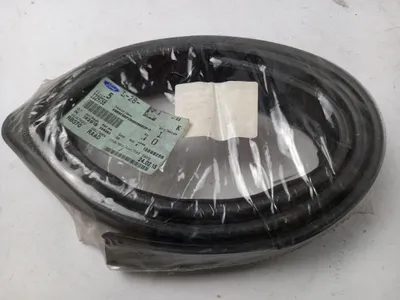 Produktbild von Original FORD Focus 1998-2005 (CAK) Fensterführung Dichtung hinten links 1229758