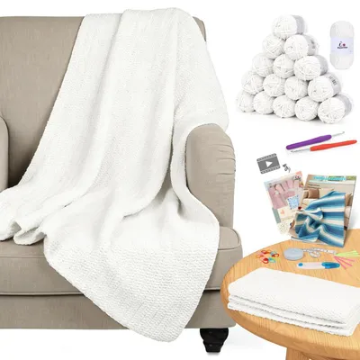 Immagine prodotto di Kit per realizzare una coperta in chenille bianca, adatto ai principianti, completo di uncinetti e istruzioni