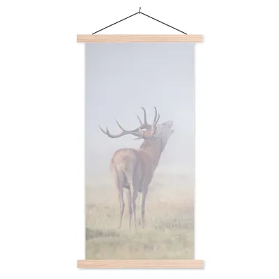 Produktbild von MuchoWow® Textilposter Hirsche - Gras - Nebel 60x120 cm mit holzfarbenen Rahmen - Holz