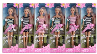 Produktbild von Lalka in einem Sommerkleid
