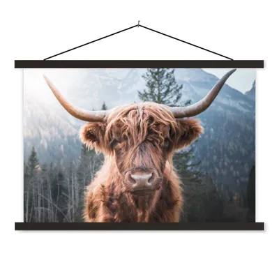 Produktbild von MuchoWow® Textilposter Schottischer Hochländer - Kuh - Tiere - Berg - Natur 120x80 cm mit schwarzem Rahmen - Wanddeko