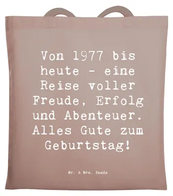 Produktbild von Mr. & Mrs. Panda Tote Bag Spruch 1977 Geburtstag - Braun Pastell - Geschenk, Einkaufstasche, Feier, Geburtsjahr, Jutebeutel, Laptoptasche, Gute zum, Happy Birthday, Alter