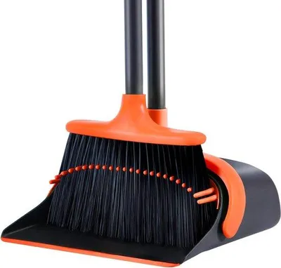 Immagine prodotto di Unyqoos® Spazzatutto con paletta – manico regolabile da 101 a 137 cm, setole a 4 strati, paletta pieghevole con manico in acciaio lungo e denti a pettine