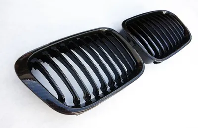 Obrázek produktu pro Mřížka chladiče PREMIUM sportovní mřížka CARBON vzhled pro BMW řady 3 E46