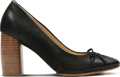 Obrázek produktu pro Dámské černé kožené lodičky Clarks Grace Nina 37
