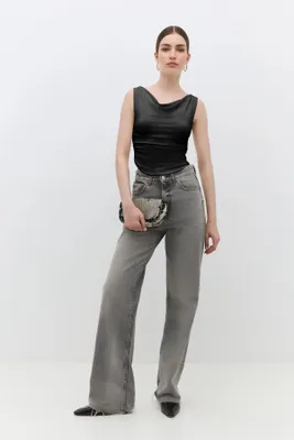 Produktbild von Ärmellose Crop-Bluse mit drapiertem Kragen, Black, S