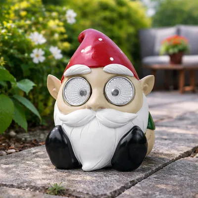 Produktbild von Gartenfigur Zwerg mit Solarbeleuchtung, wetterfest, 9,5 x 11,5 x 8,5 cm