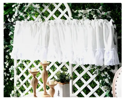 Produktbild von Scheibengardinen, Weiße Gardinen für Fenster mit Spitzen, Bistrogardine im Landhausstil, Kurzgardinen für Küche und Wohnzimmer, 1er Pack (B 100 x H 45 cm)
