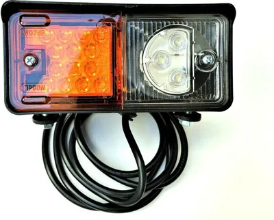 Produktbild von LED Positionsleuchte m.Blinklicht Traktor Schlepper Bagger Positionslicht Rechts
