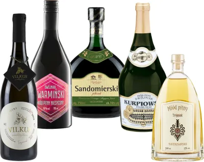 Produktbild von Set mit 3 Craft Mets mit 2 Bechern | 2250ml | 13% Alkohol Metwein | Polnische Produktion