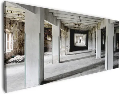 Produktbild von Wallario Premium Leinwandbild Alte Industriehalle - einsame Lagerhalle einer Brauerei in Größe 50 x 125 cm