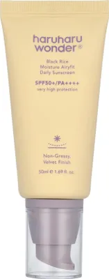 Produktbild von Haruharu Wonder Black Rice Moisture Airyfit Daily Sunscreen SPF50+ PA++++
