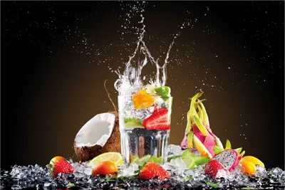 Produktbild von Wallario Premium Vliestapete Fototapete Tropische Früchte in einem erfrischenden Drink in der Größe 400 x 267 cm, extra dick, wird in 5 Teilen geliefert