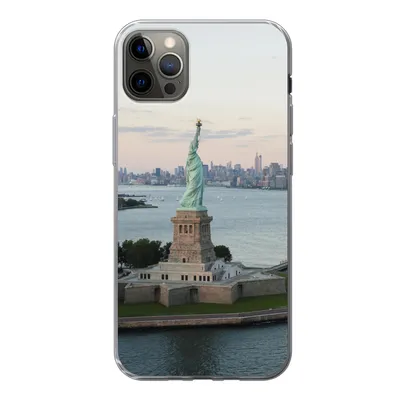Produktbild von MuchoWow® Handyhülle Schutzhülle Hülle für iPhone 13 Pro Max New York - Freiheitsstatue - Amerika Silikon Softcase Handy Hülle - Mobiltelefon