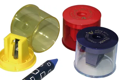 Image de KUM 1050571 Boîte à pointes simple ronde - KUM 226 pour crayons de cire