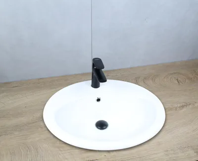 Produktbild von Keramik Waschbecken oval 570x485x195 mm weiß mit Überlauf Einbauwaschbecken mit Pop-Up Ablauf schwarz-matt