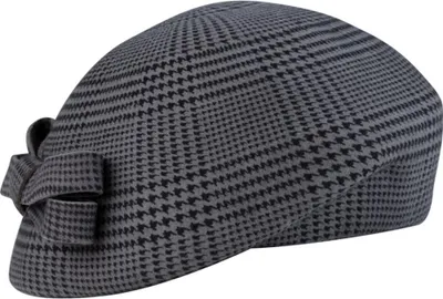 Fiebig schicker asymmetrischer Pillbox-Filzhut mit Schleife in